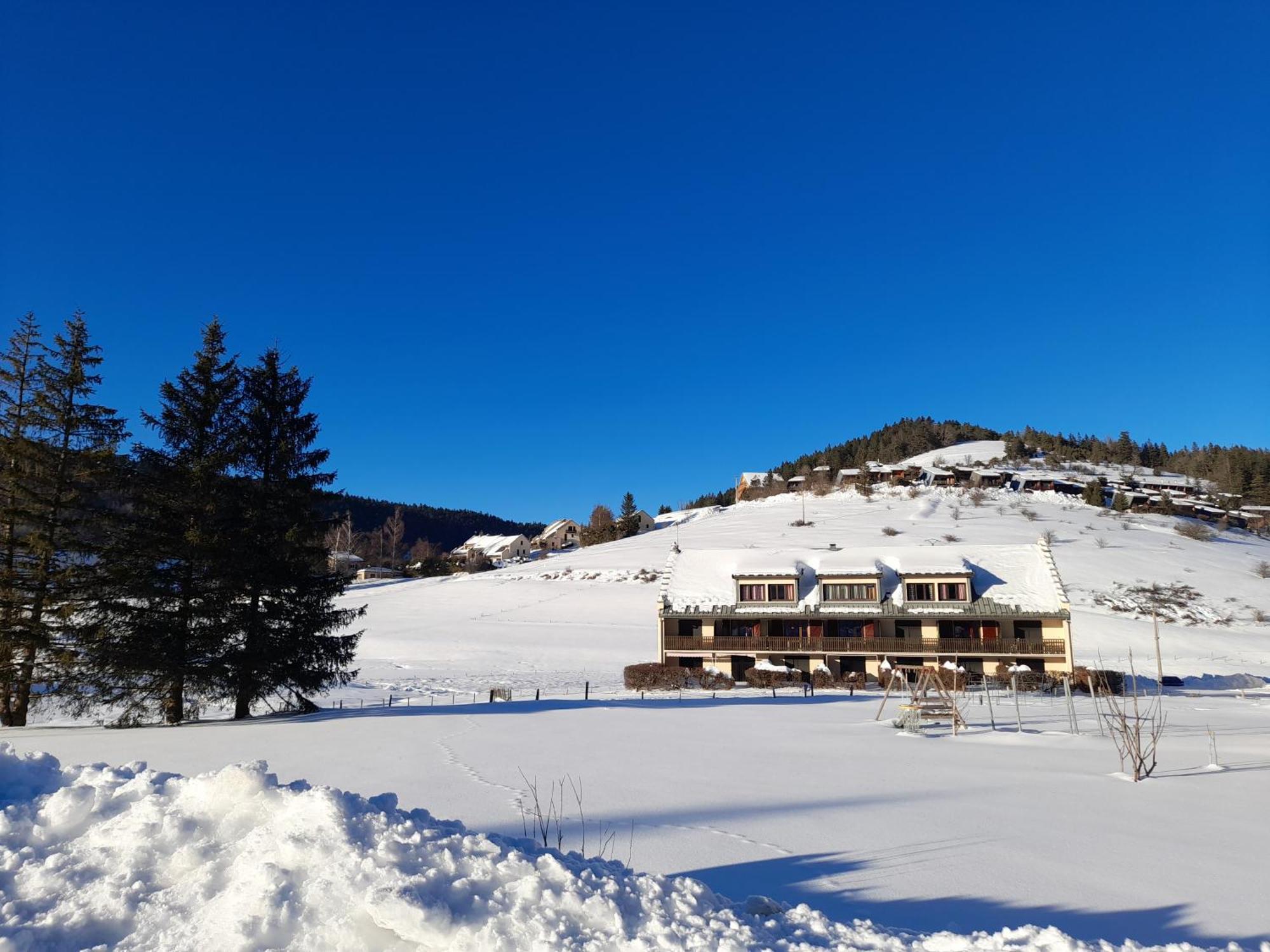 Duplex 59M2 - Proche Centre - Balcon Plein Sud Lejlighed Corrençon-en-Vercors Eksteriør billede